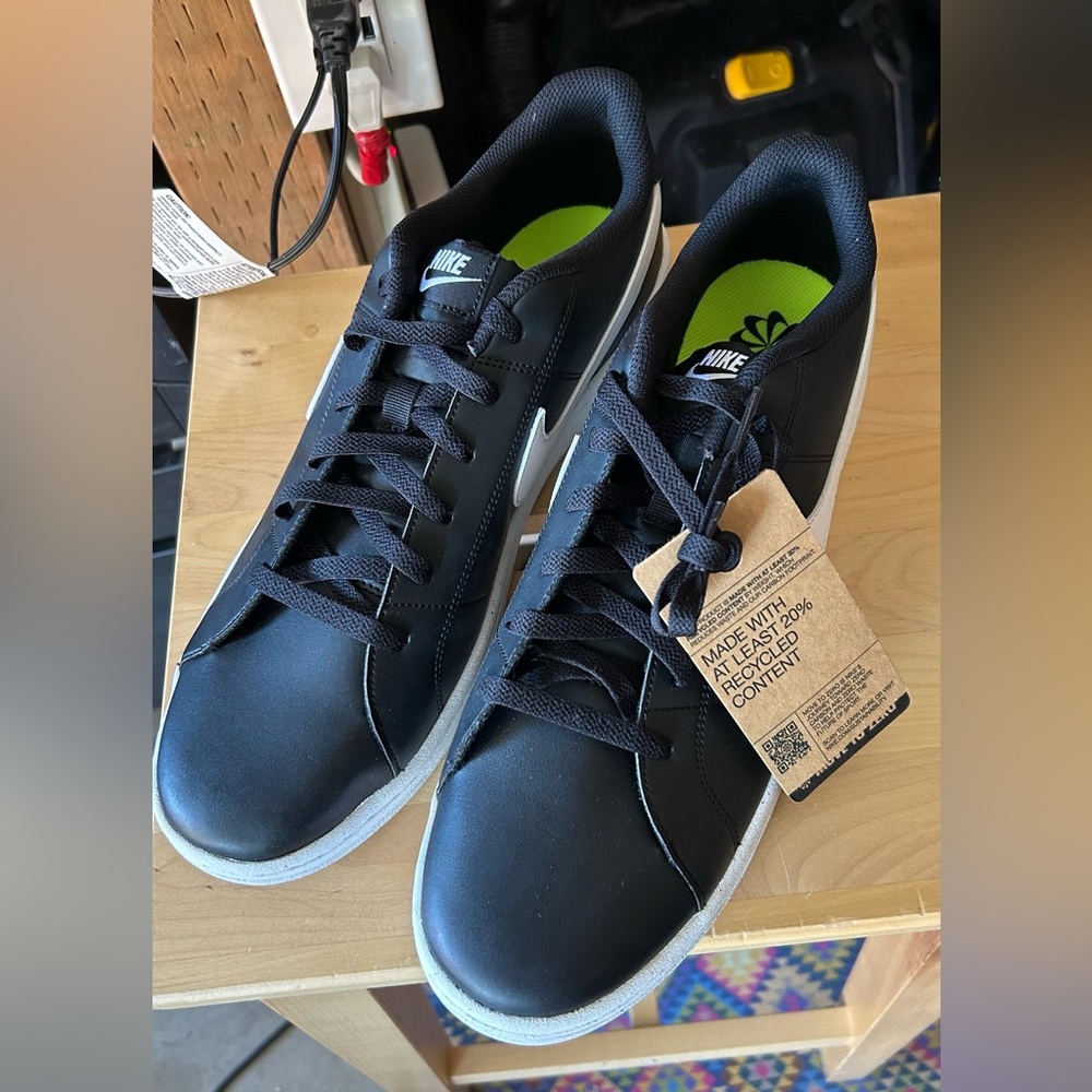 NWT Men’s Nike Court Royale Sneakers